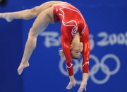 内马尔连续十二场比赛得分超过表现优异，FPX不断突破！上演精彩一战